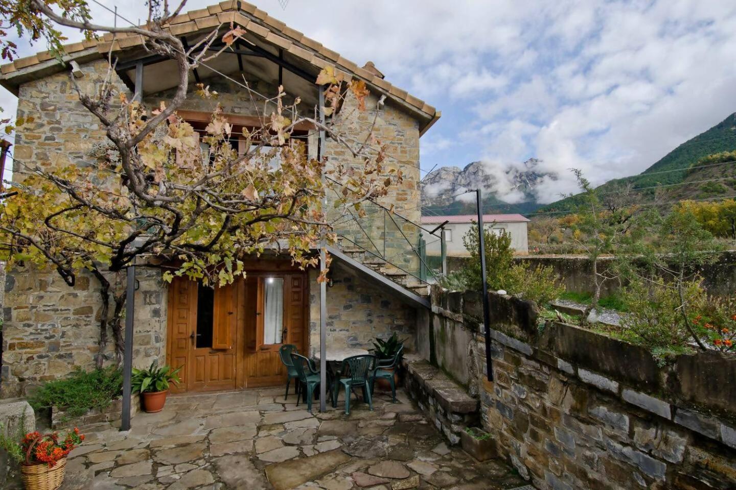 El Cajigar Ordesa Ainsa Casa Rural 라스푸나 외부 사진